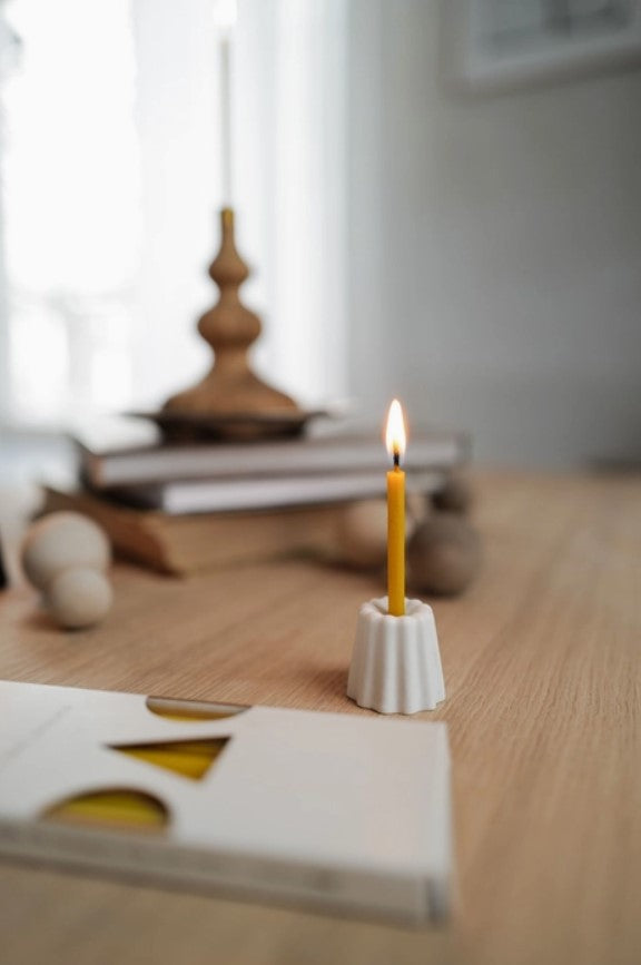 Mae Candle Holder